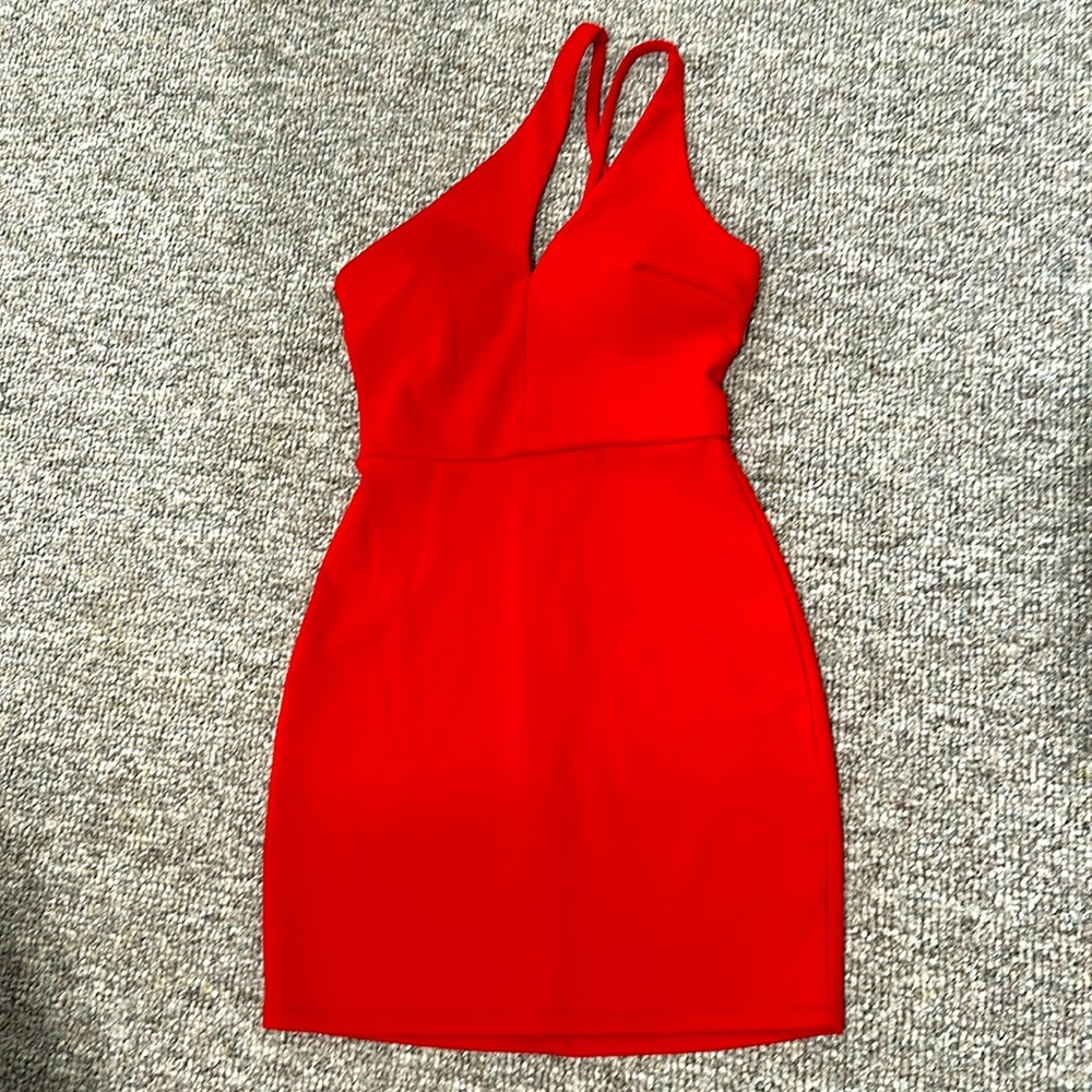 Little Red Dress!Sexy. Size 1/2.Like new. Straps lean toward shoulder.B Darlin